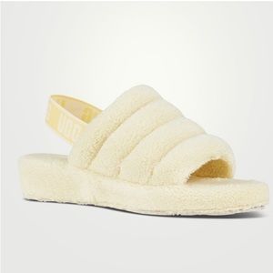 BNIB UGG Fluff Yeah Terry Slides in Vanilla